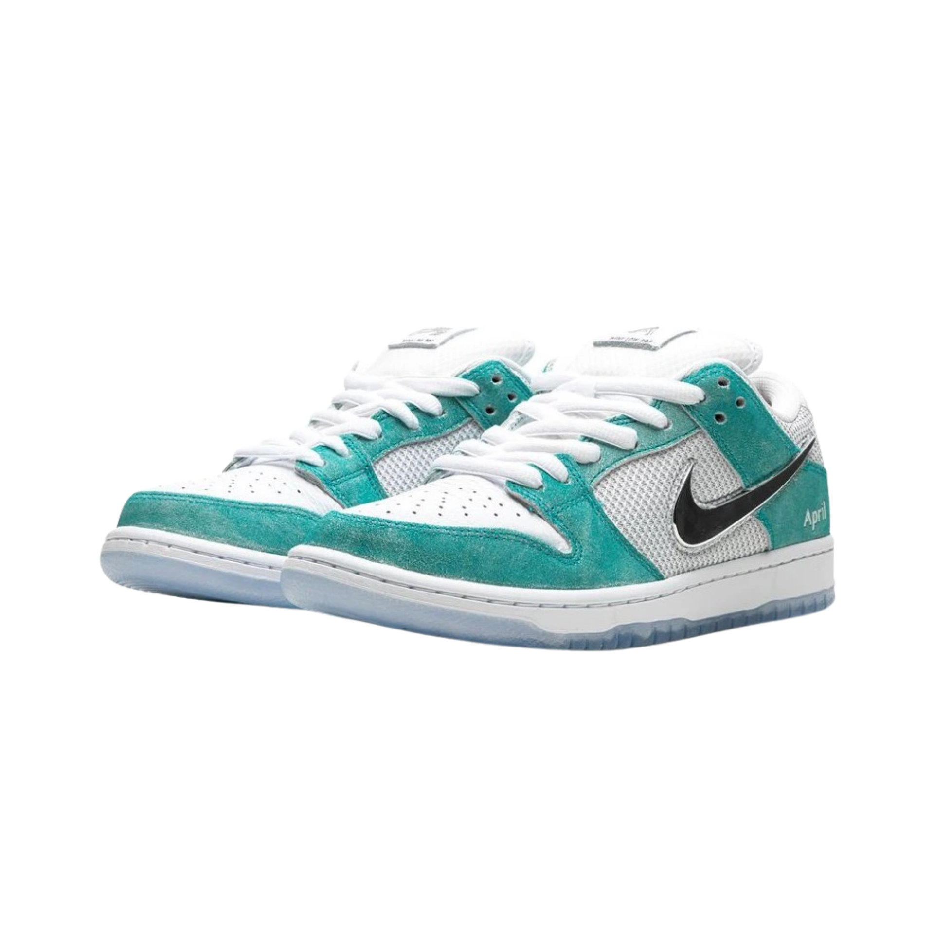 SB dunk low april